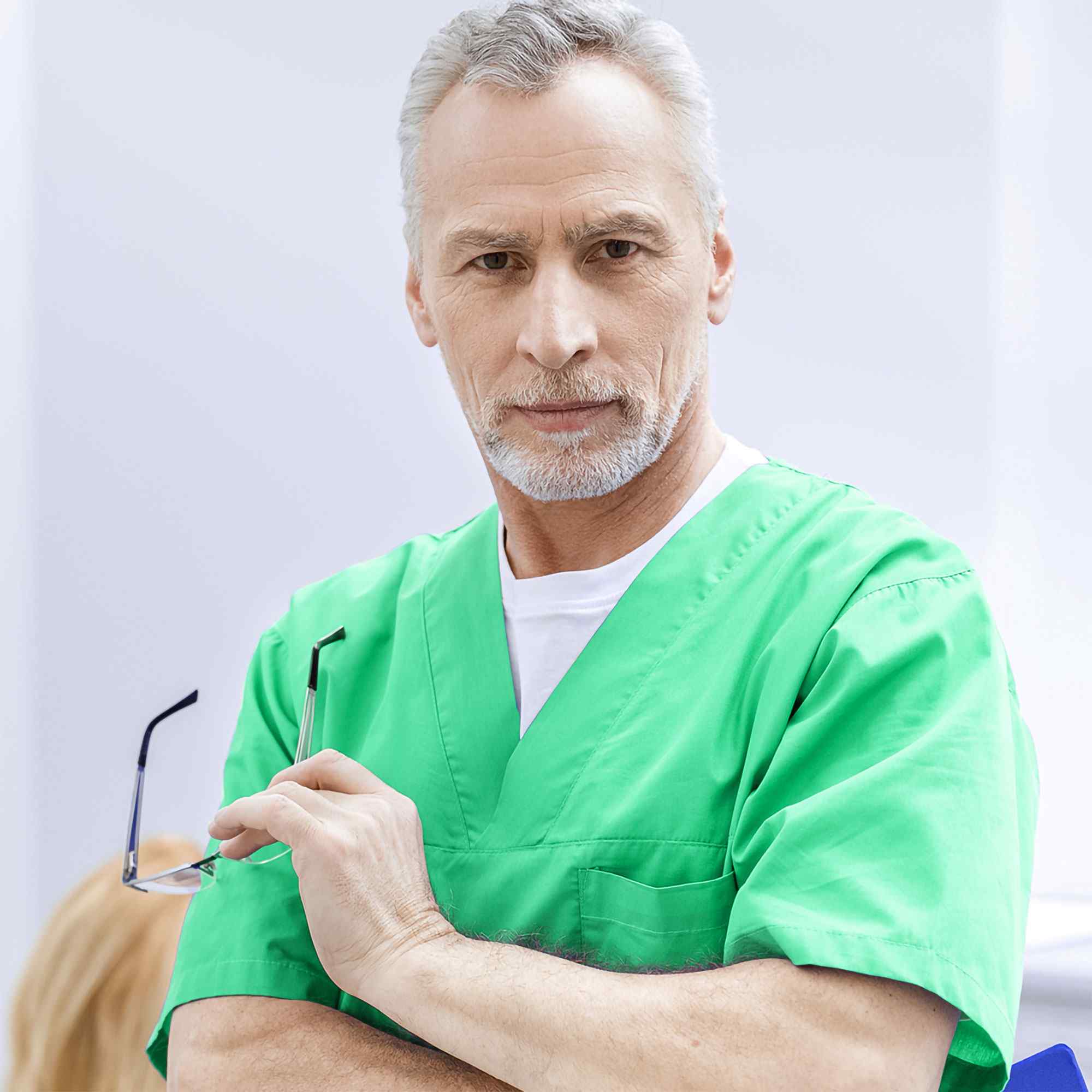 https://aktifdent.com.tr/wp-content/uploads/2020/01/people-xavier-symmonds.jpg